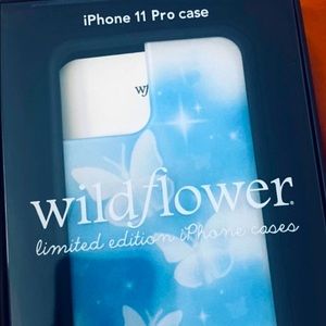 iPhone 11 Pro case wildflower butterfly 🦋